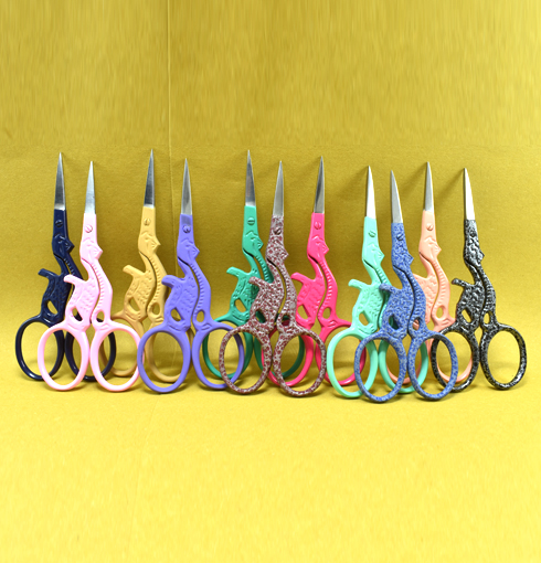Cat shaped Embroidery Scissors