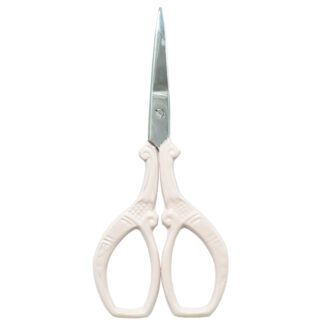 Agusta style embroidery scissors featuring elegant design and precision craftsmanship.